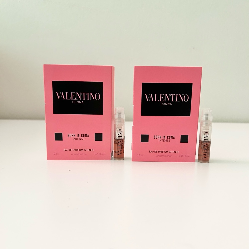 🌸VALENTINO Donna Born in Roma Intense EDP Vial Spray Sample 1.2 mL x 2